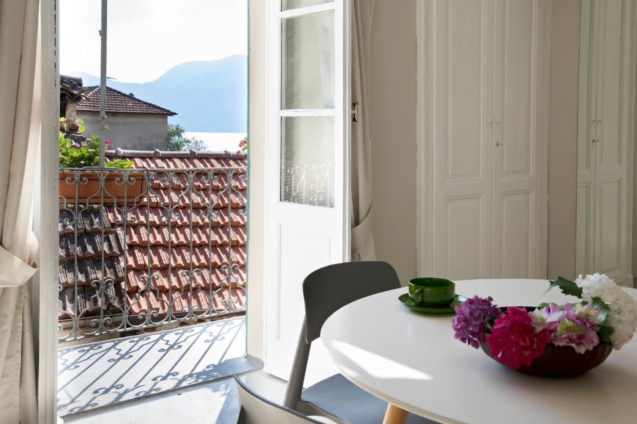 Charming Moment Di Villa Porta - Borgo Antico Луино Экстерьер фото